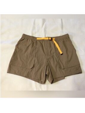 The North Face Shorts XL